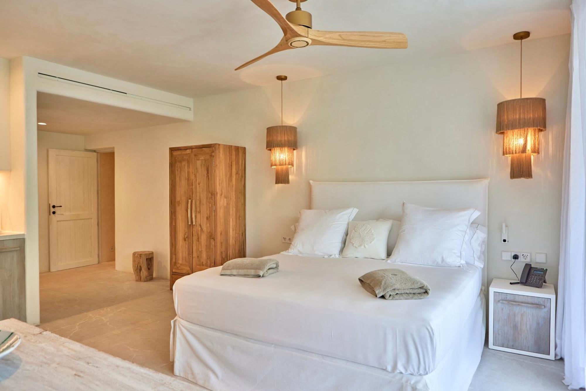 Mar Suites Formentera By Universal Beach Hotels 에스푸홀스 외부 사진